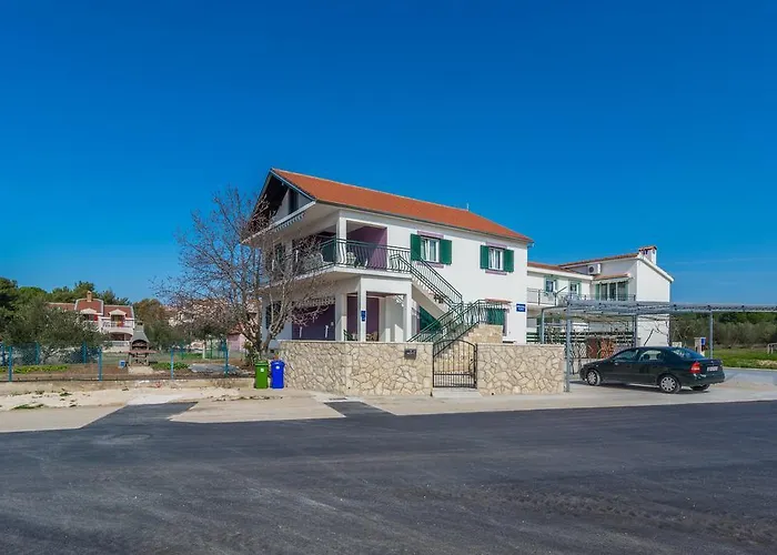 Apartment Boja