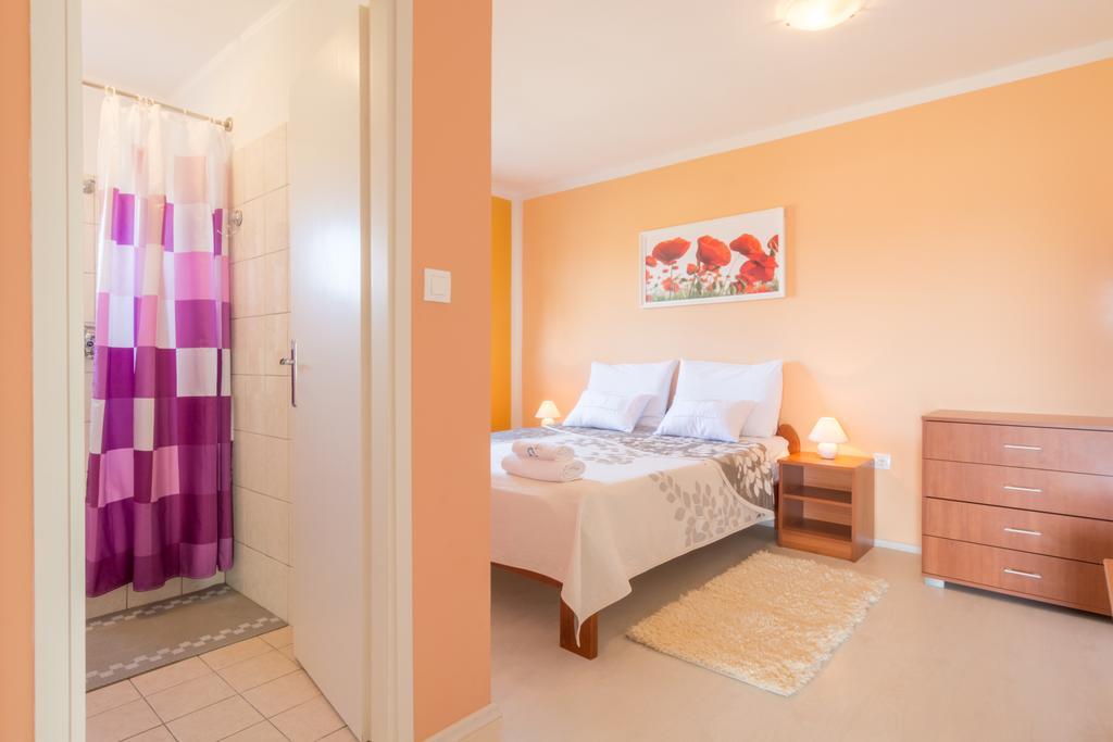 Boja Apartment Biograd Na Moru